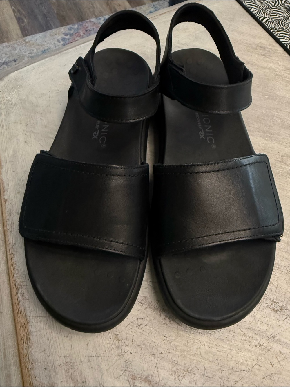 Vionic Awaken RX adjustable black leather sandals 8.5 W